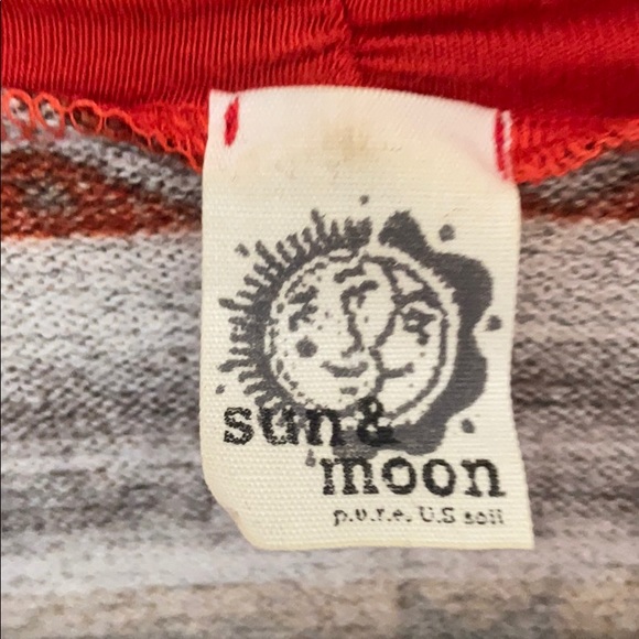 Lightweight cross front, tribal print sweater - Picture 2 of 3